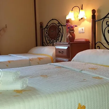 ホテル Hotel Eirado Do Pino *